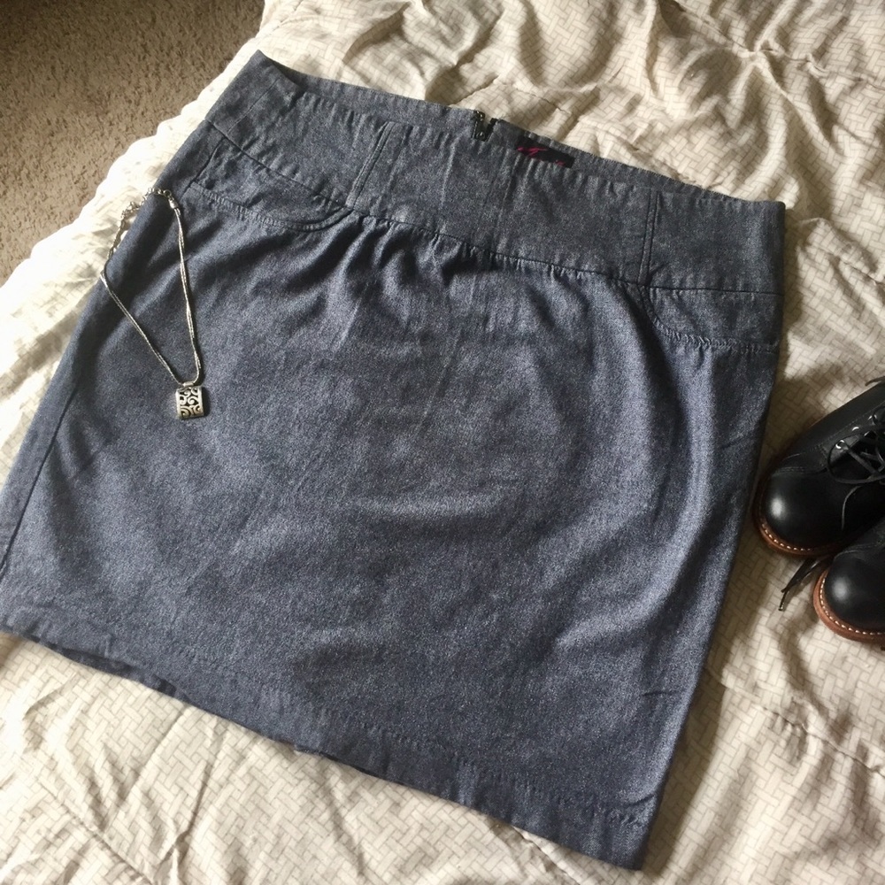 TORRID Grey Pencil Skirt Size 18